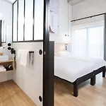 Ibis Styles 3*