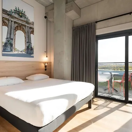 호텔 Ibis Styles 3*