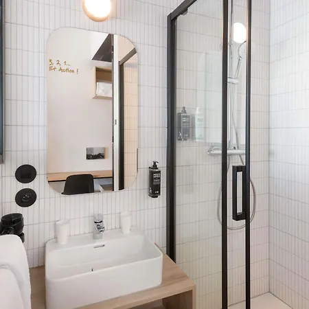 Ibis Styles Hotell 3*