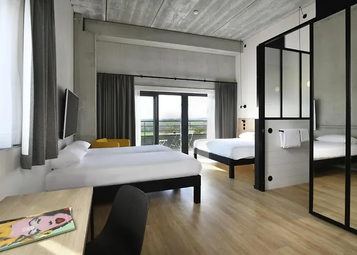 호텔 Ibis Styles 3*