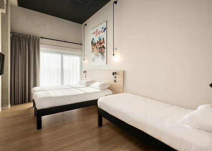 Ibis Styles Hotel 3*